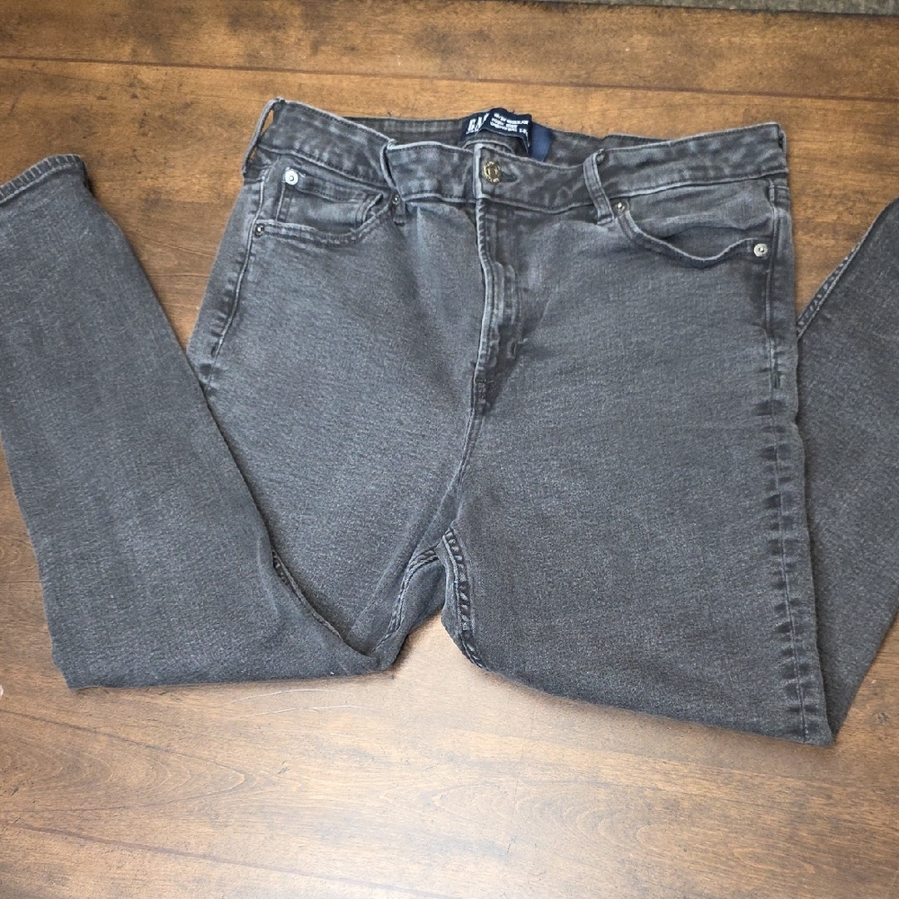 GAP Women's Charcoal Skinny Jeans